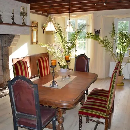 Hameau Des Gardes Villa *